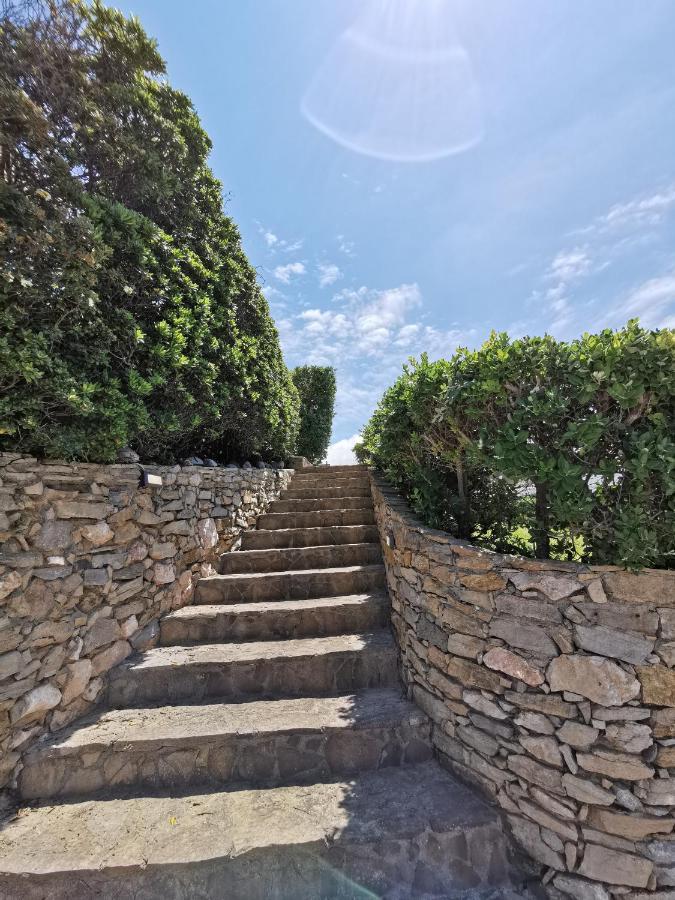 Mega Ocean Magoito - Guest House - Sintra Exterior foto